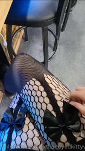Put your fingers through my fishnets part 1