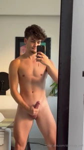 De tardezinha e bateu um tes o