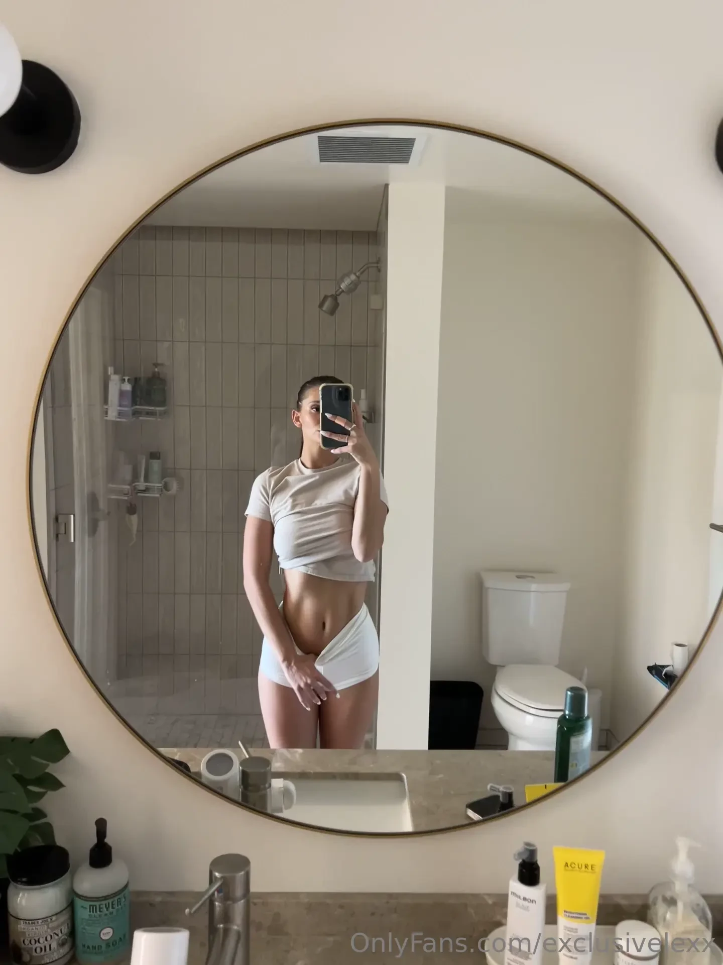 Hii message me if you want to see more part 1 