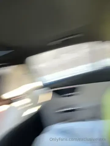 Let s get drnk and go to the beach 