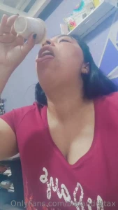 Ice cream time oh look the milk in my mouth do you imagine another