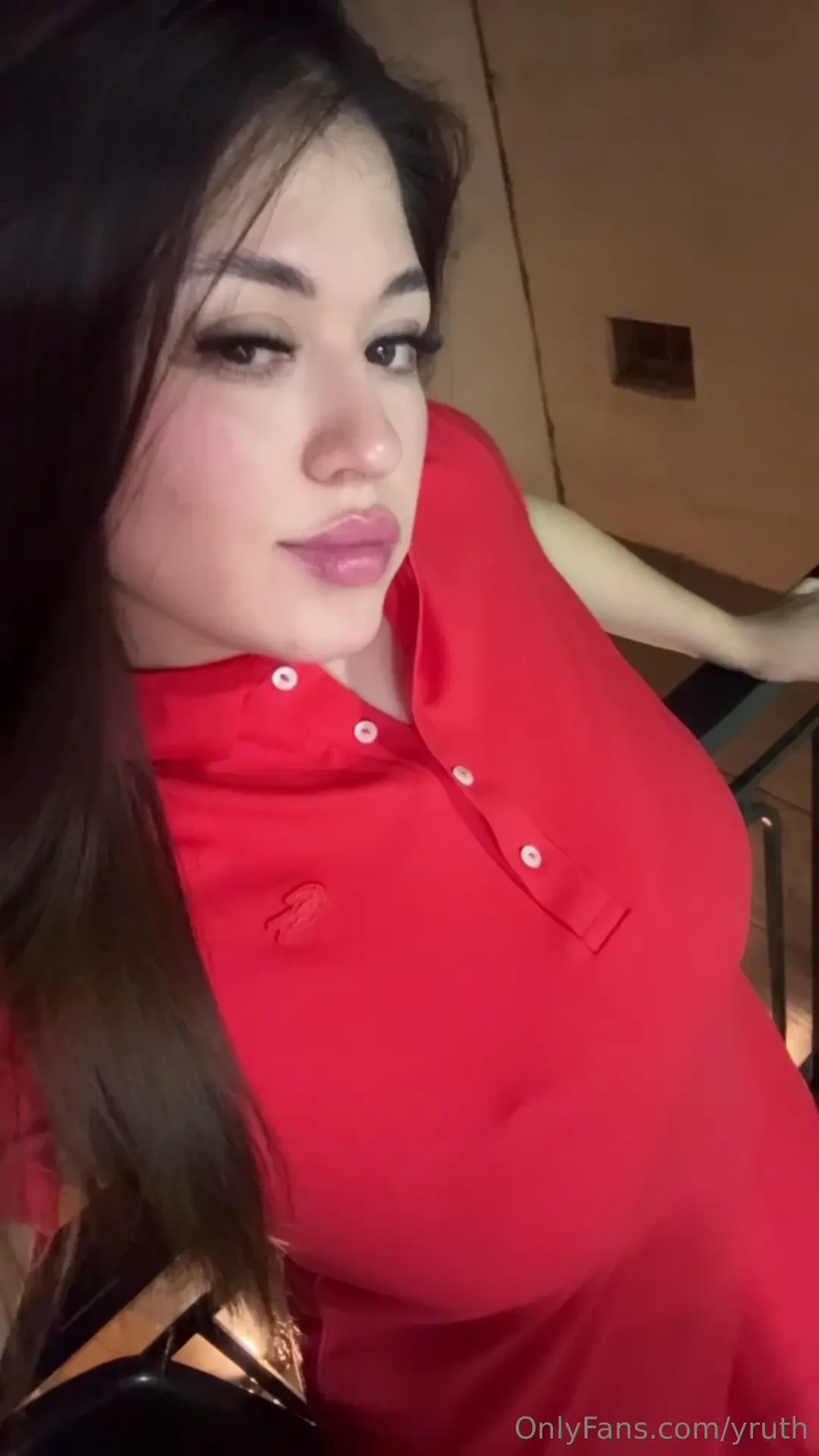 Red part 305 
