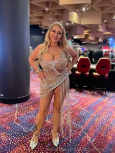 It s been a long week come keep me company in the dms