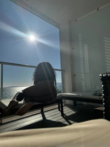 Let s watch the waves together