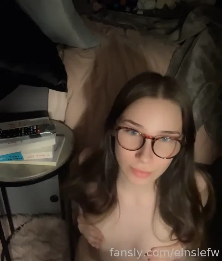 Your pov while im on my knees p 