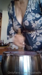 A few more impressions from my kitchen made even more exciting by the