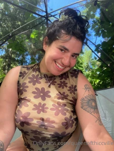 I don t need a bra with this mesh top right part 1