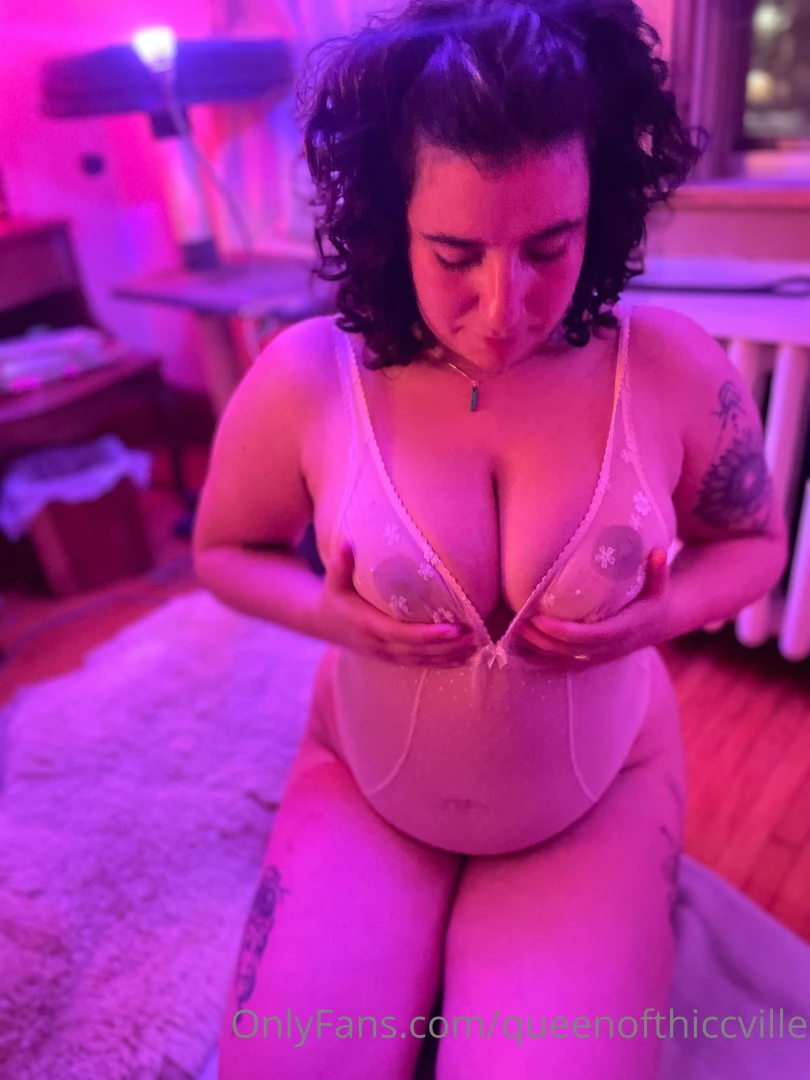 No glasses or glasses does it even matter because no one s looking at part 2 