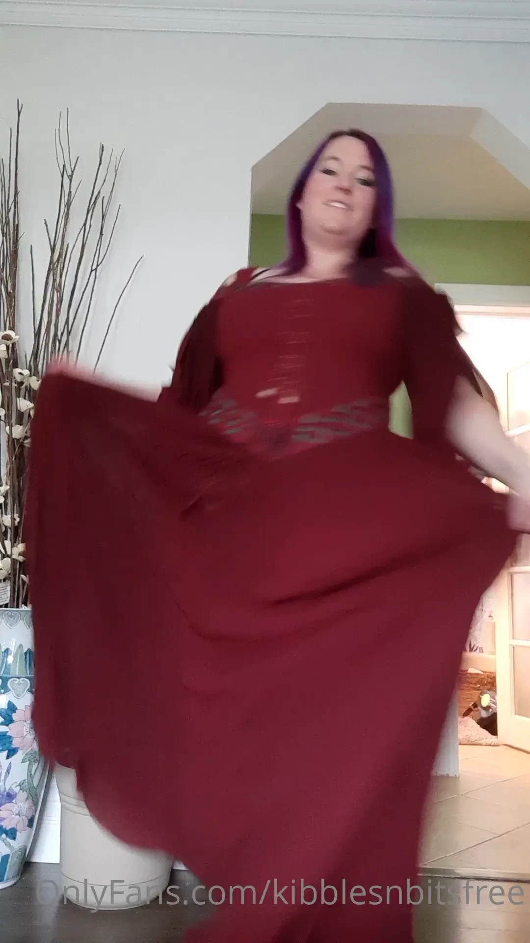 Such a cute dress i feel like an elf princess 