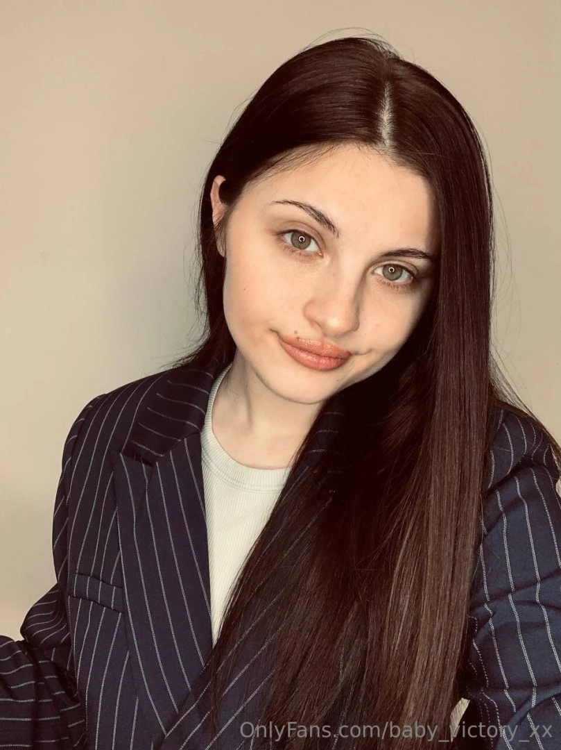 Do you like business lady style 