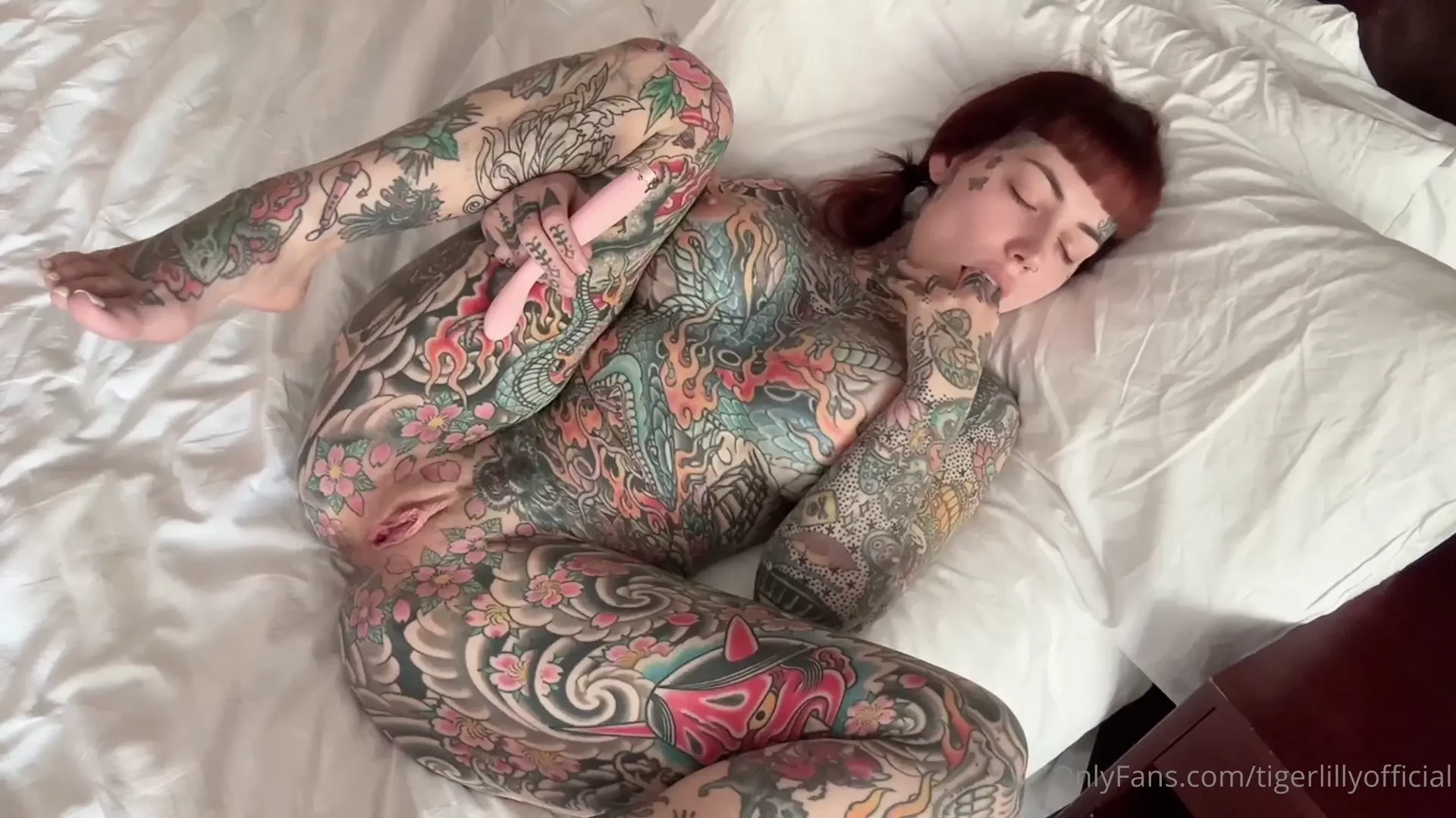 I edged myself all day not on purpose i was about to explode by lunch 