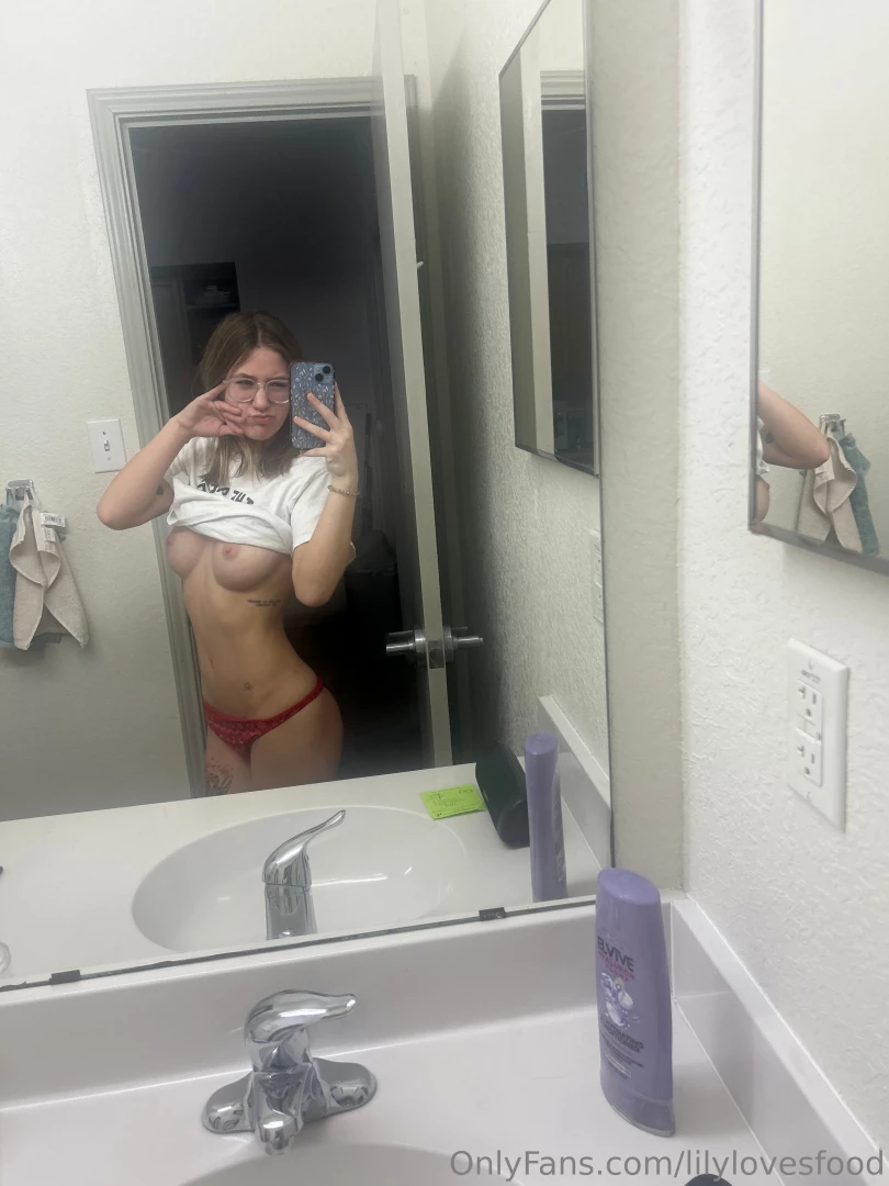 I ll be live later today whose missed me 