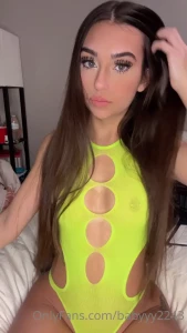 Who s up amp wants to see me take it off