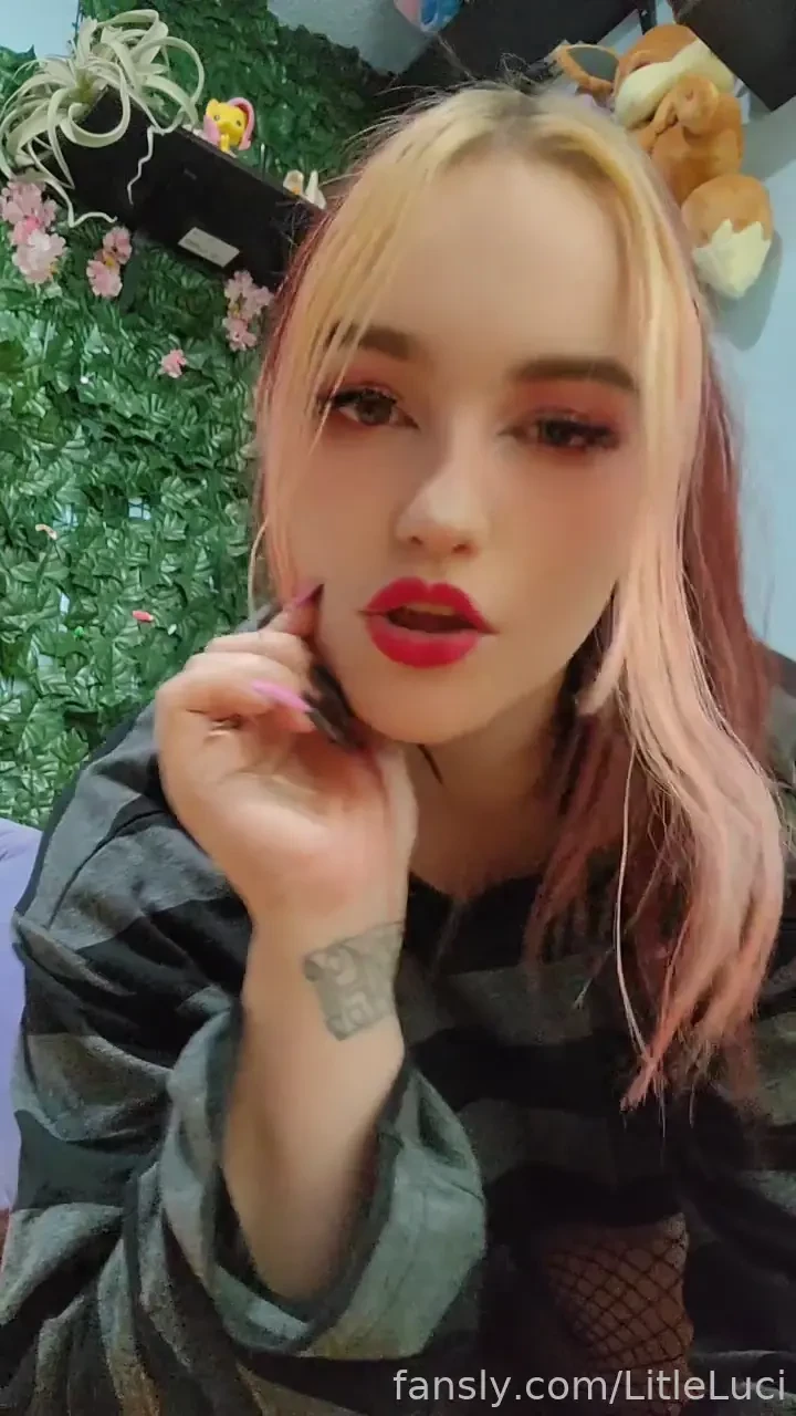 I take no liability these thighs will cause while your between them 