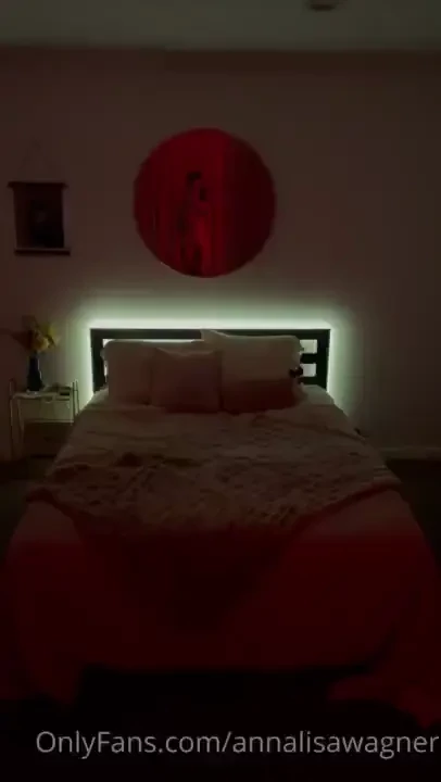 I m absolutely obsessed with how spacious and lovely my bedroom is 