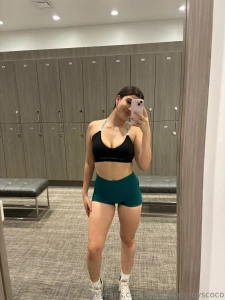 I reallyy love this gym pair looks good on meee right