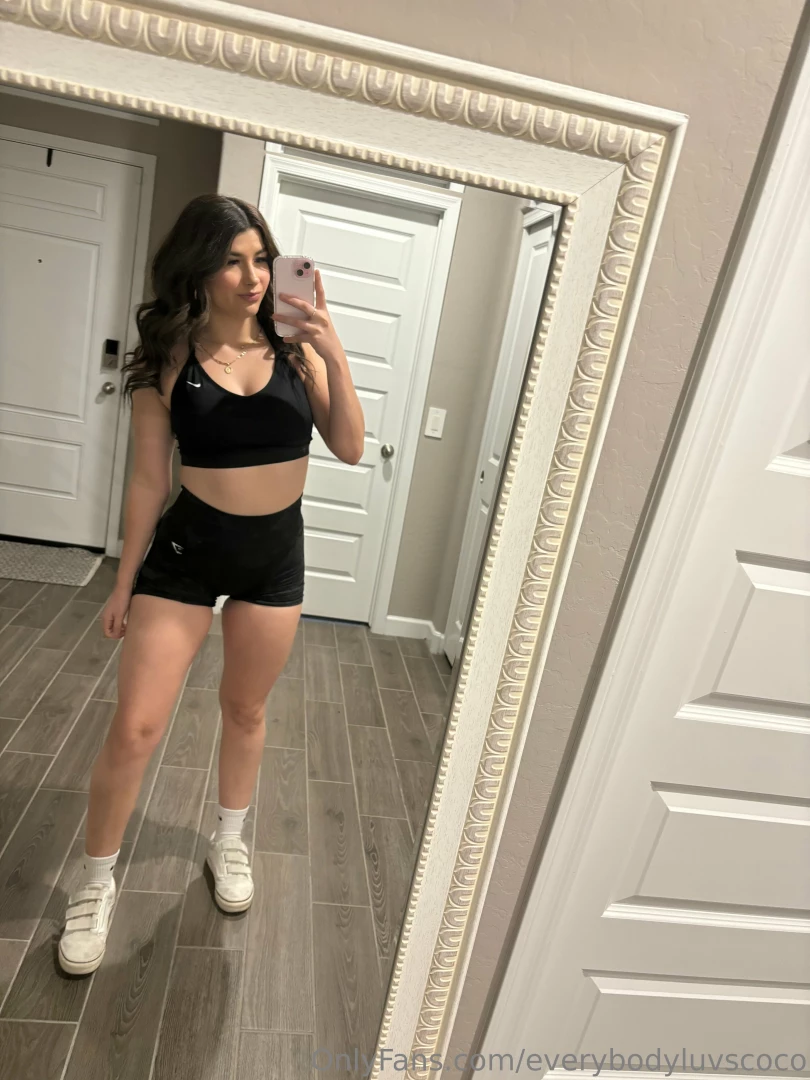 Lift weights with me 