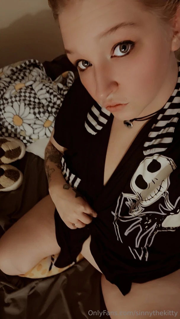 Come get ready for bed with me after a long day at work part 9 