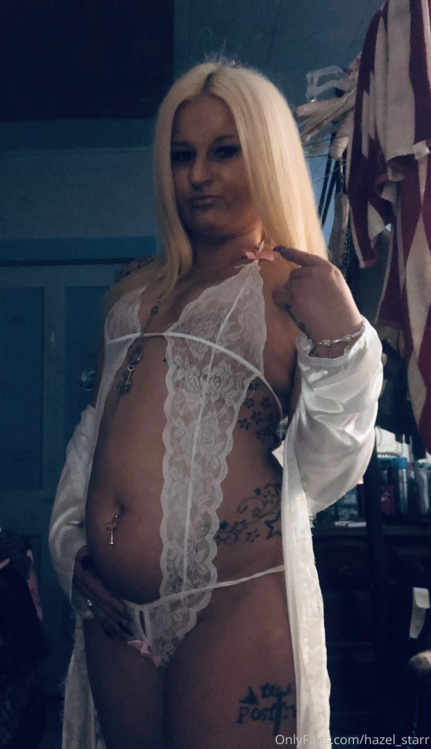 Wanna get a lil taste of me dm me so i can make you cum for me 