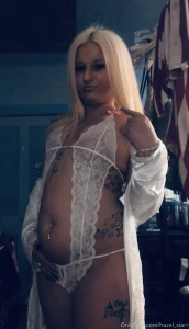 Wanna get a lil taste of me dm me so i can make you cum for me