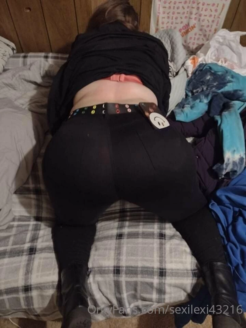 Obsessed with my ass in my work pants what about you part 3 