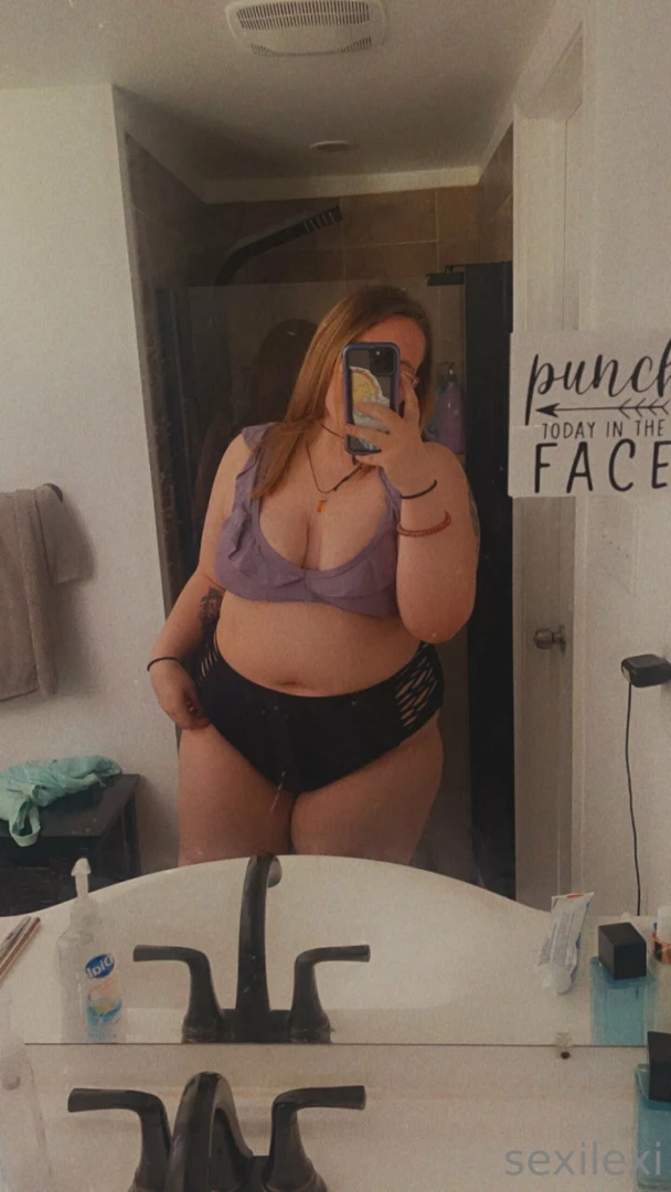 Ya girl is getting chubby again 