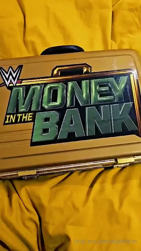 Money in the bank omg for the live show i have been made this dont 