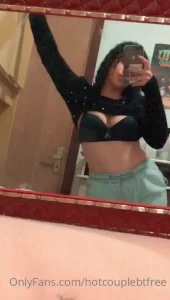 Just a few videos where i show my boobs and my ass i posted it on the