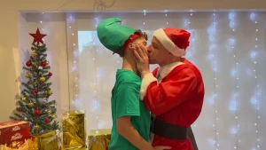 Santa s favorite elf part 4