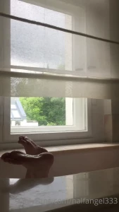 Wet bath play time and some feet involved too