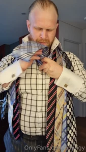 1 tie 2 ties 3 ties more