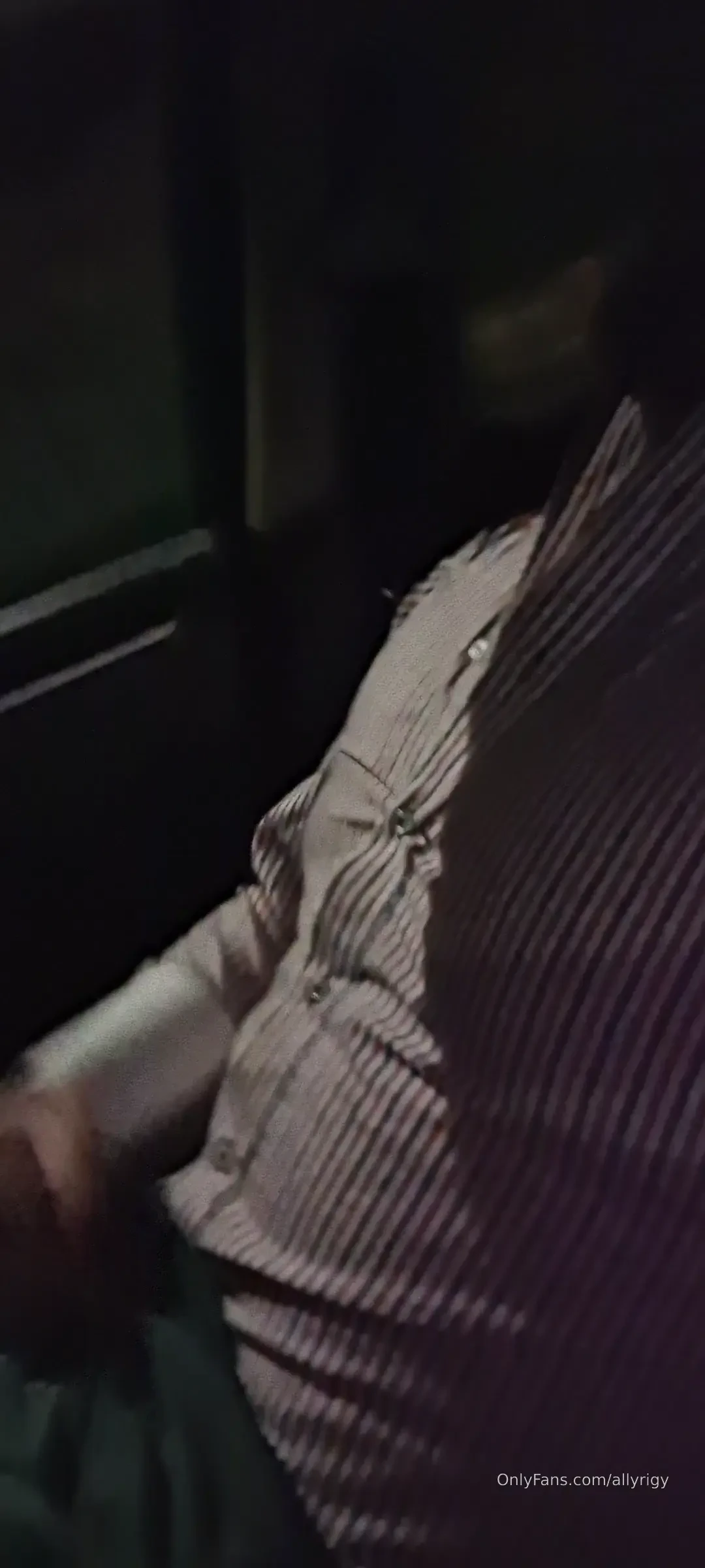 High collar car wank 