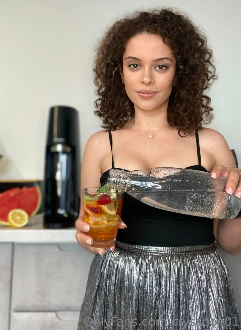 We are going to be naughty tonight 