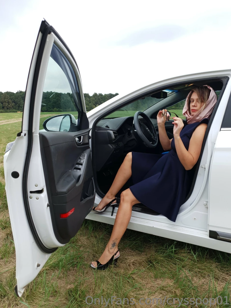 Would you like to have a road-trip with momm 