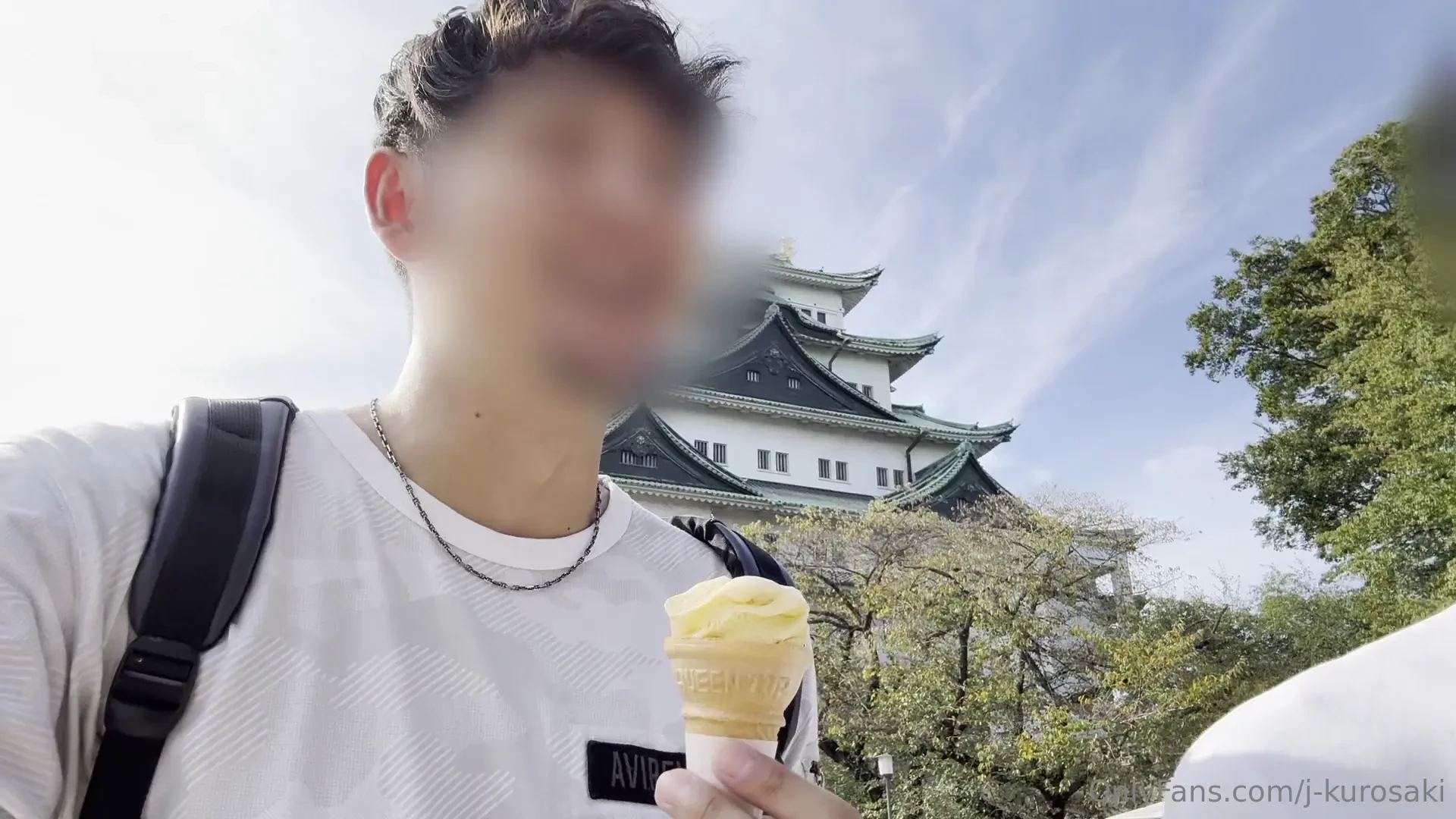 M hot spring date with a masochistic muscular handsome man 