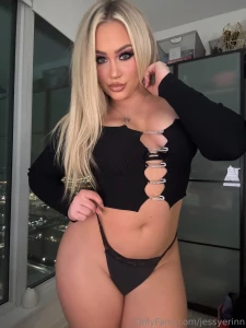 Slide in between these cheeks part 2