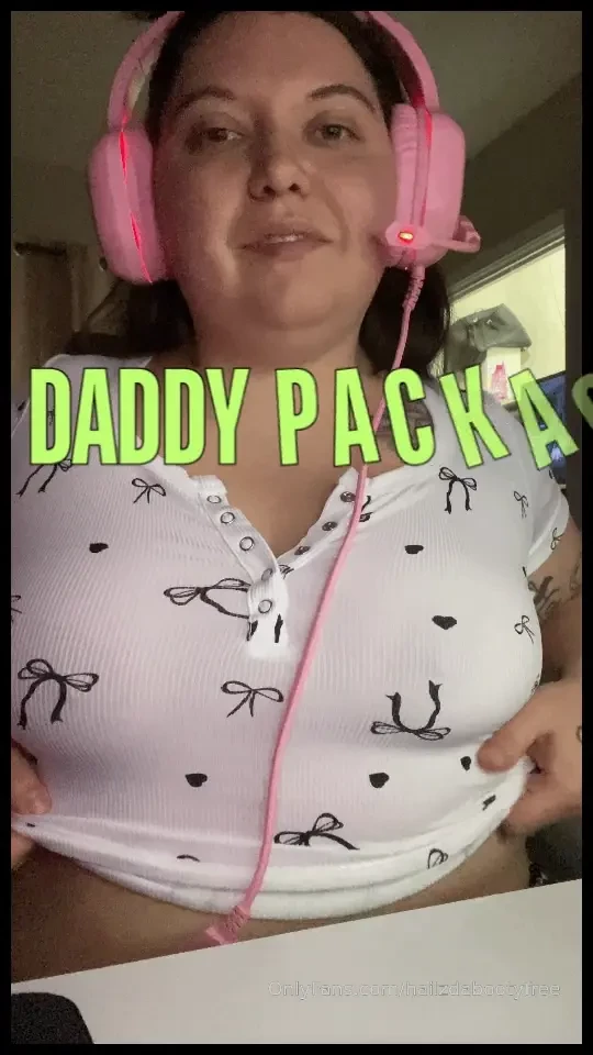 Daddyyy package - 1k content bundle -major perks -priority messaging 