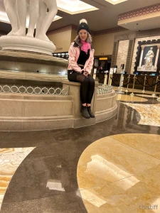 What s your first reaction speechless or completely smitten part 1