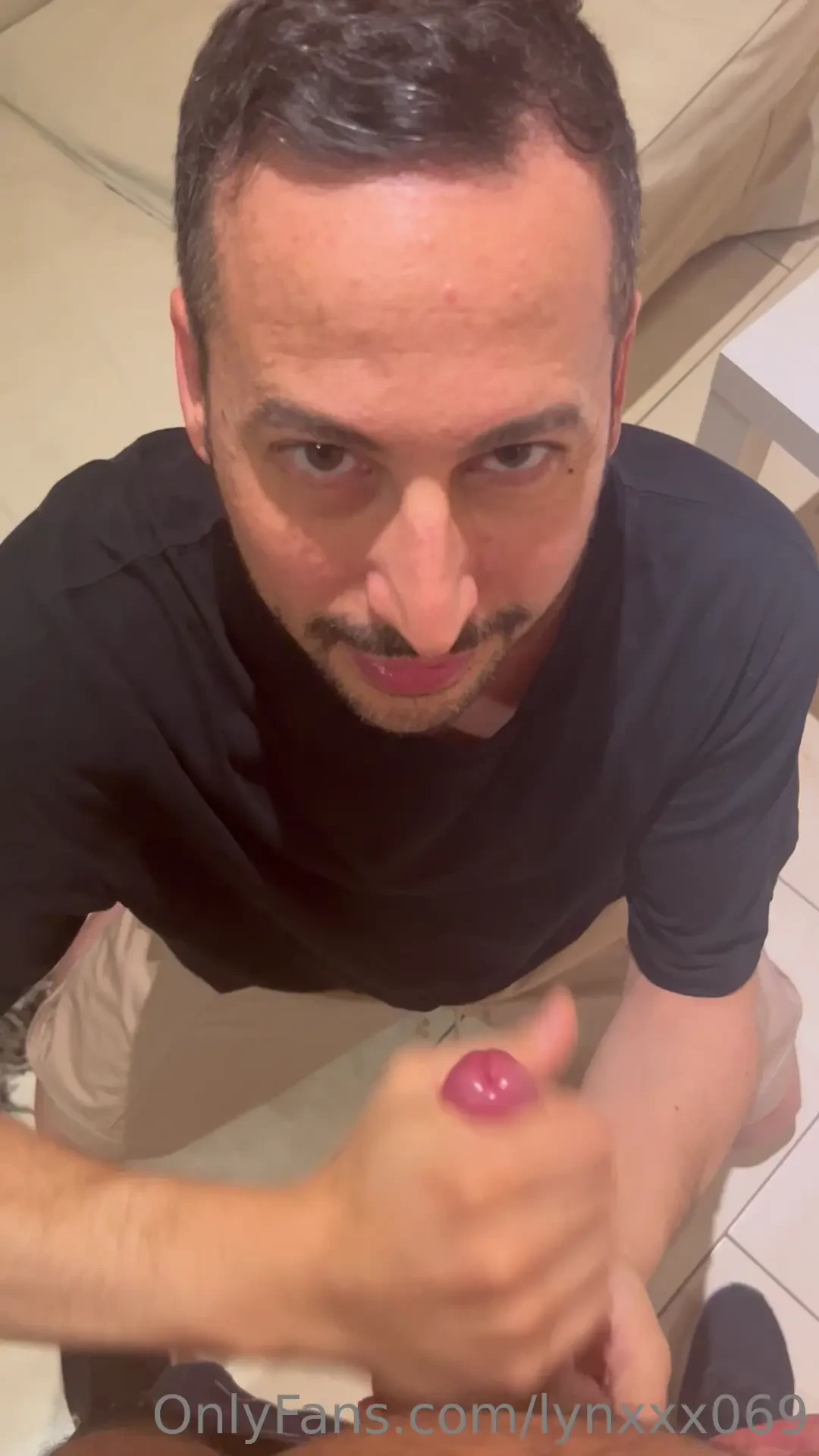 Giving a massive facial to sergiomad69 