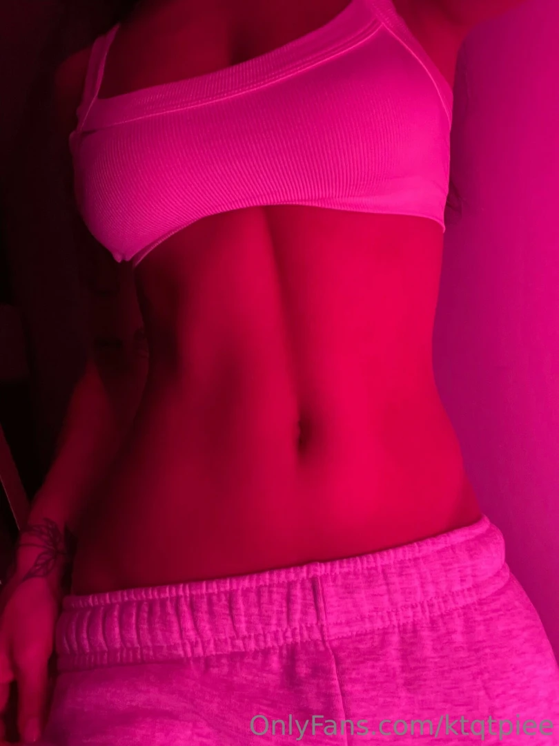 Come keep me company on this friday night 