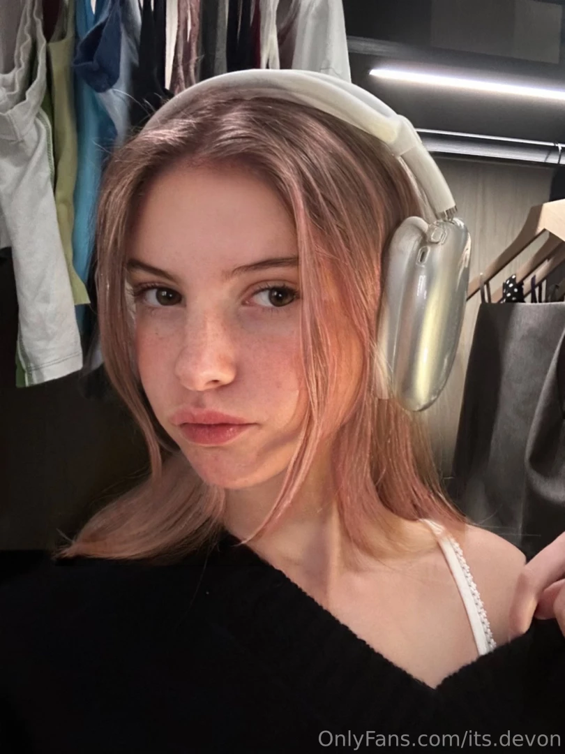 Can we celebrate humpday together 