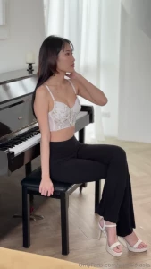 Can i give you a kiss part 14