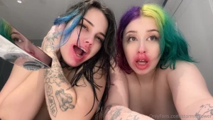 I kissed a girl and i liked it no seriously peaches kisses taste like part 1