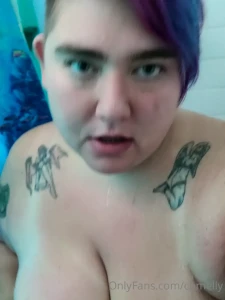 I was requested to do a shower shoot so here are 40 pics and videos part 8