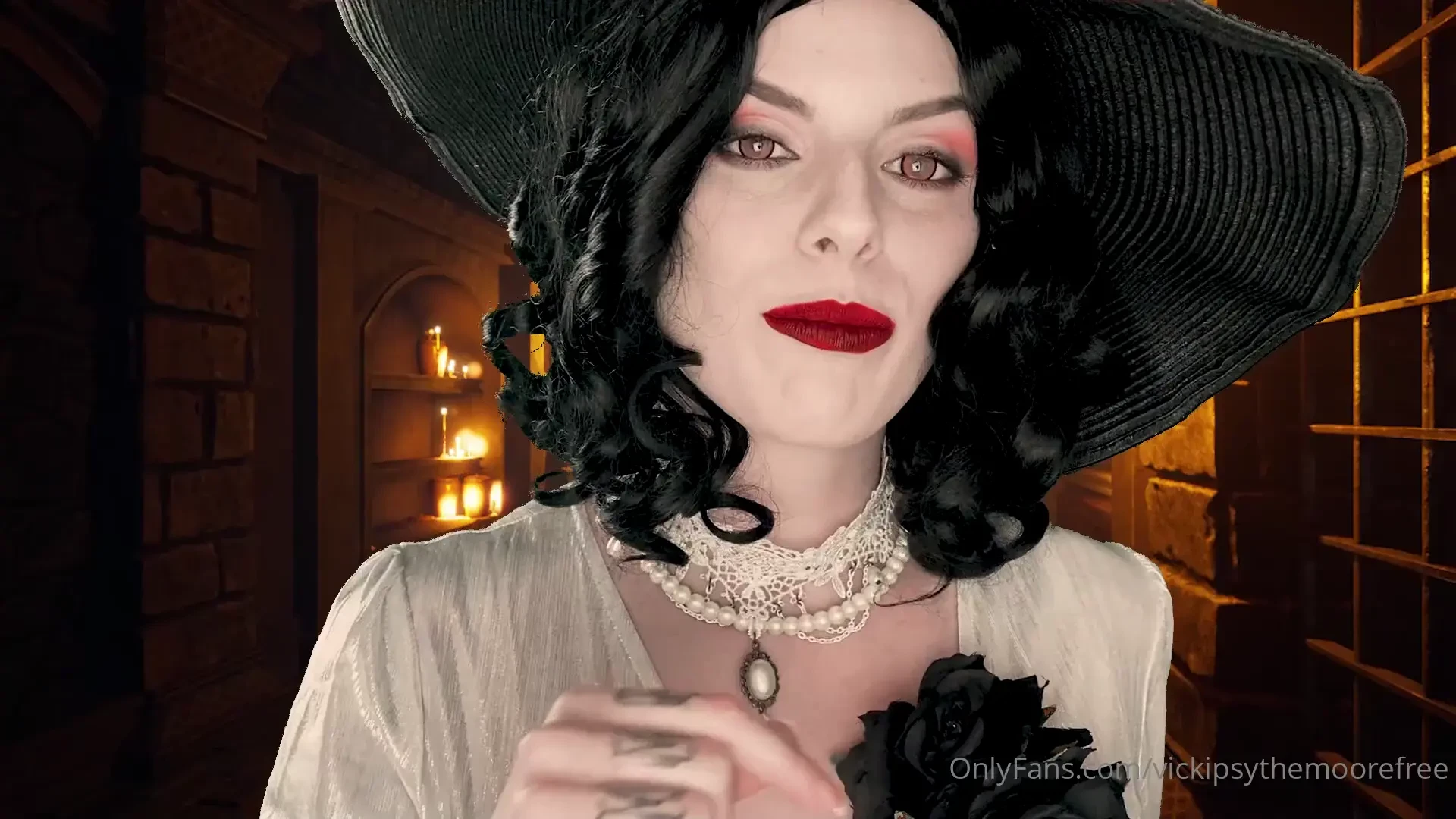 Asmr lady dimitrescu roleplay feeding from you drinking from a wine 