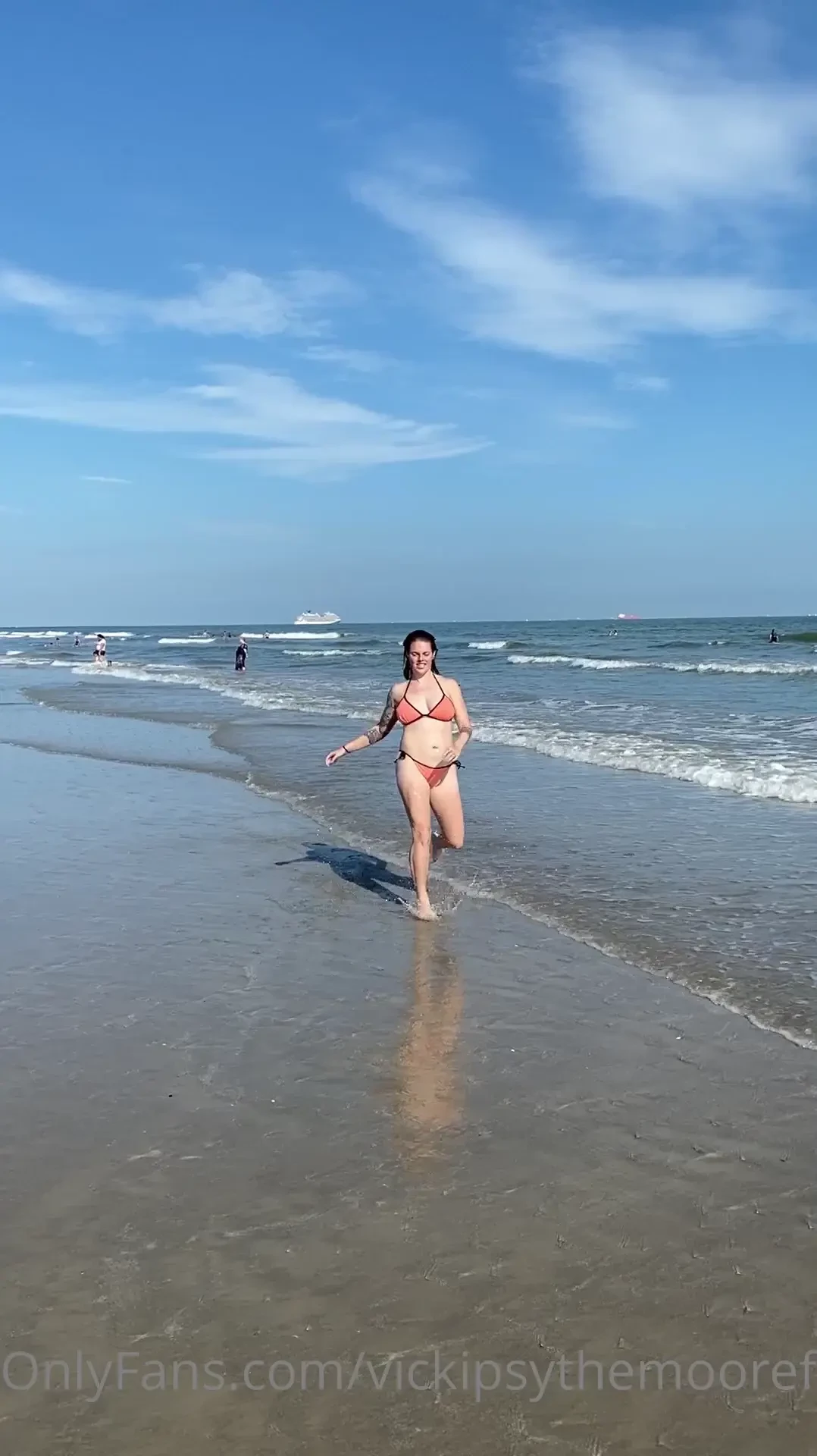 I took on the jellies yesterday i was doing flips and handstands in 