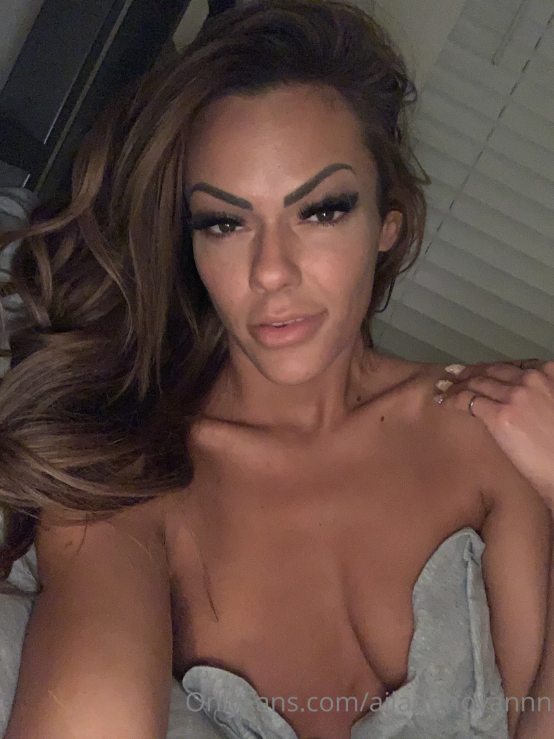 Would you eat me out on the first date ailadonovaninc 