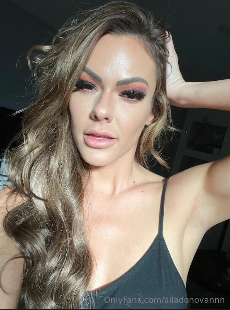 Tell me on ailadonovaninc where you want me bed couch or lap 