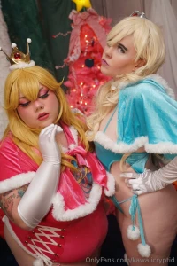 Ho ho ho sqregina and i got up to some festive fun as princess peach