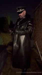 Off duty officer